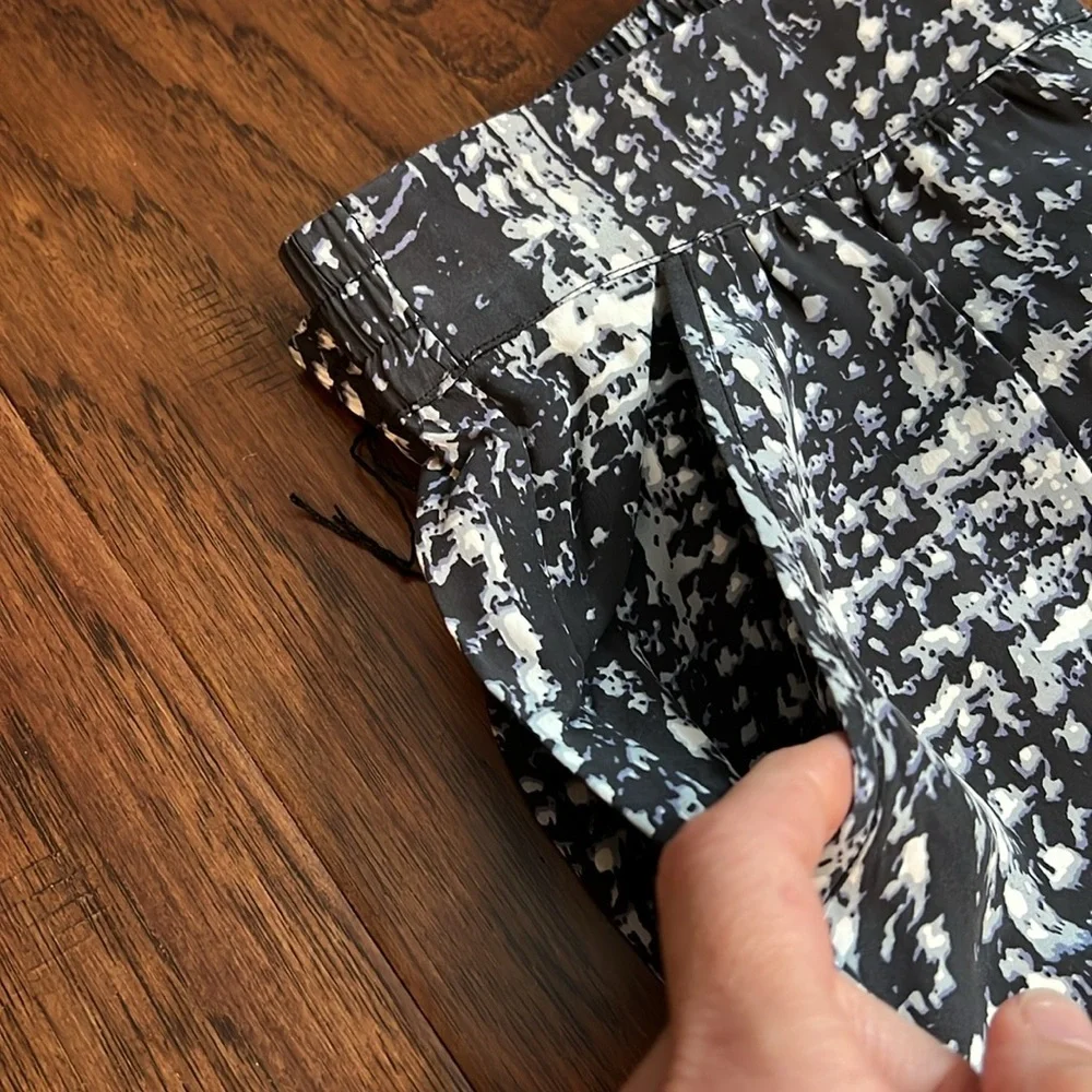 NEW- ecru silk joggers